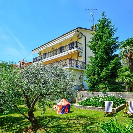 Apartman Moira-2 By Interhome *